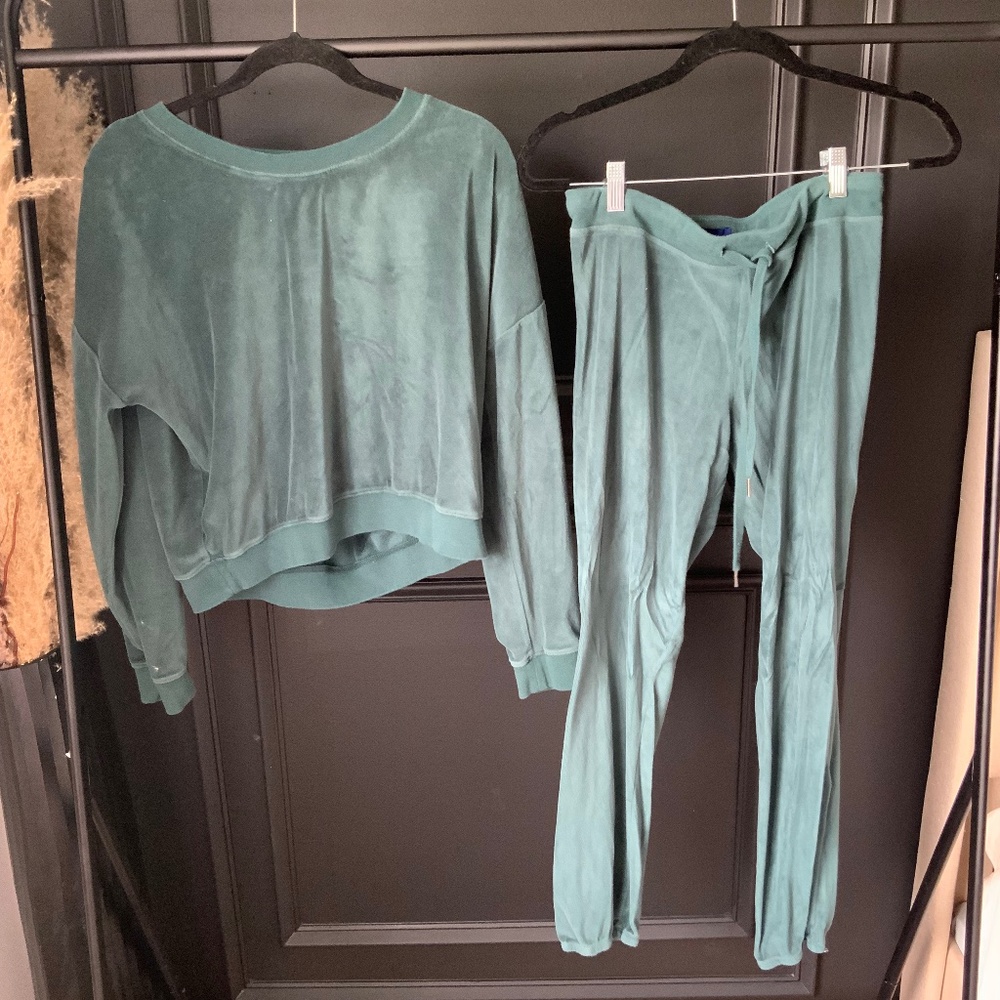 Cozy Lounge Sweatsuit